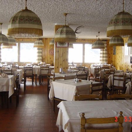 Hotel Folgore Passo Stelvio Exteriör bild