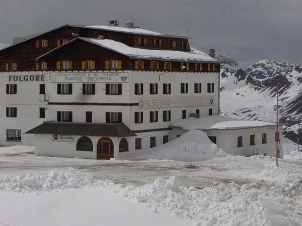 Hotel Folgore Passo Stelvio Exteriör bild