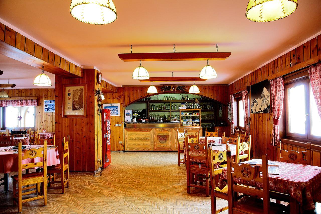 Hotel Folgore Passo Stelvio Exteriör bild