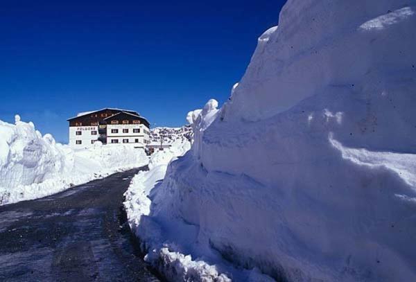 Hotel Folgore Passo Stelvio Exteriör bild