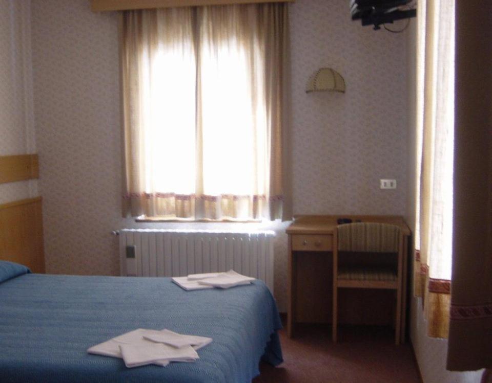 Hotel Folgore Passo Stelvio Exteriör bild